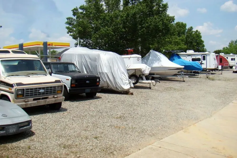 Boat & RV parking